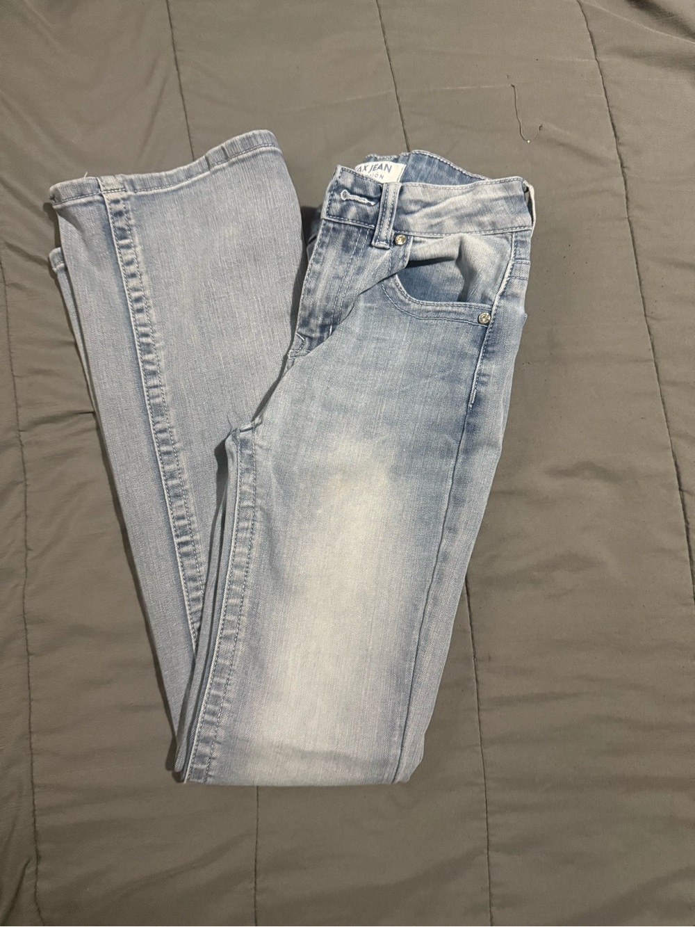 Light Wash Jeans